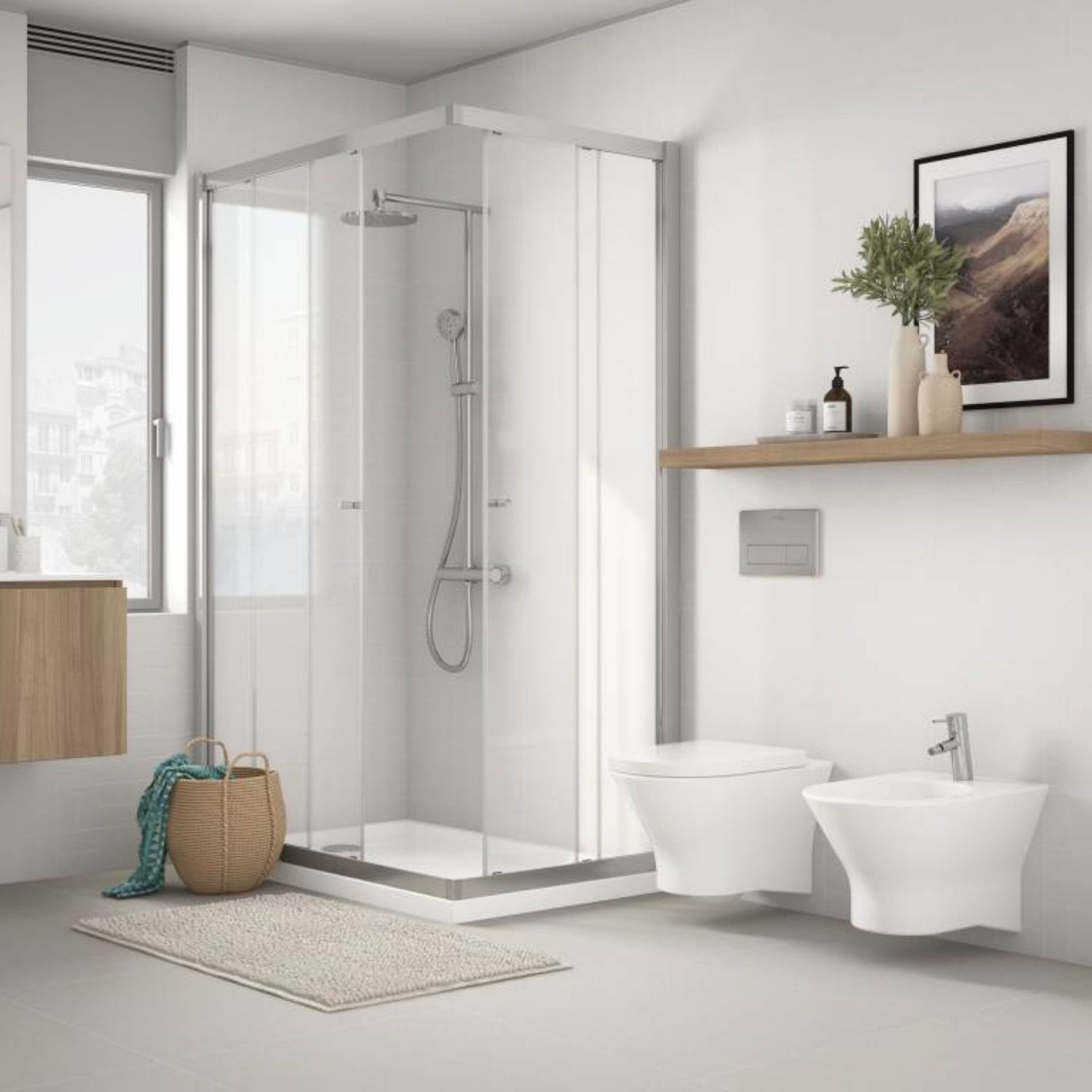 Bidé Sanitana Nexo suspenso branco instalado em casa de banho moderna com sanita e móvel de madeira.