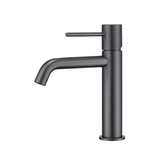 Torneira de lavatório monocomando Monza Black Gun Metal modelo baixo em fundo branco