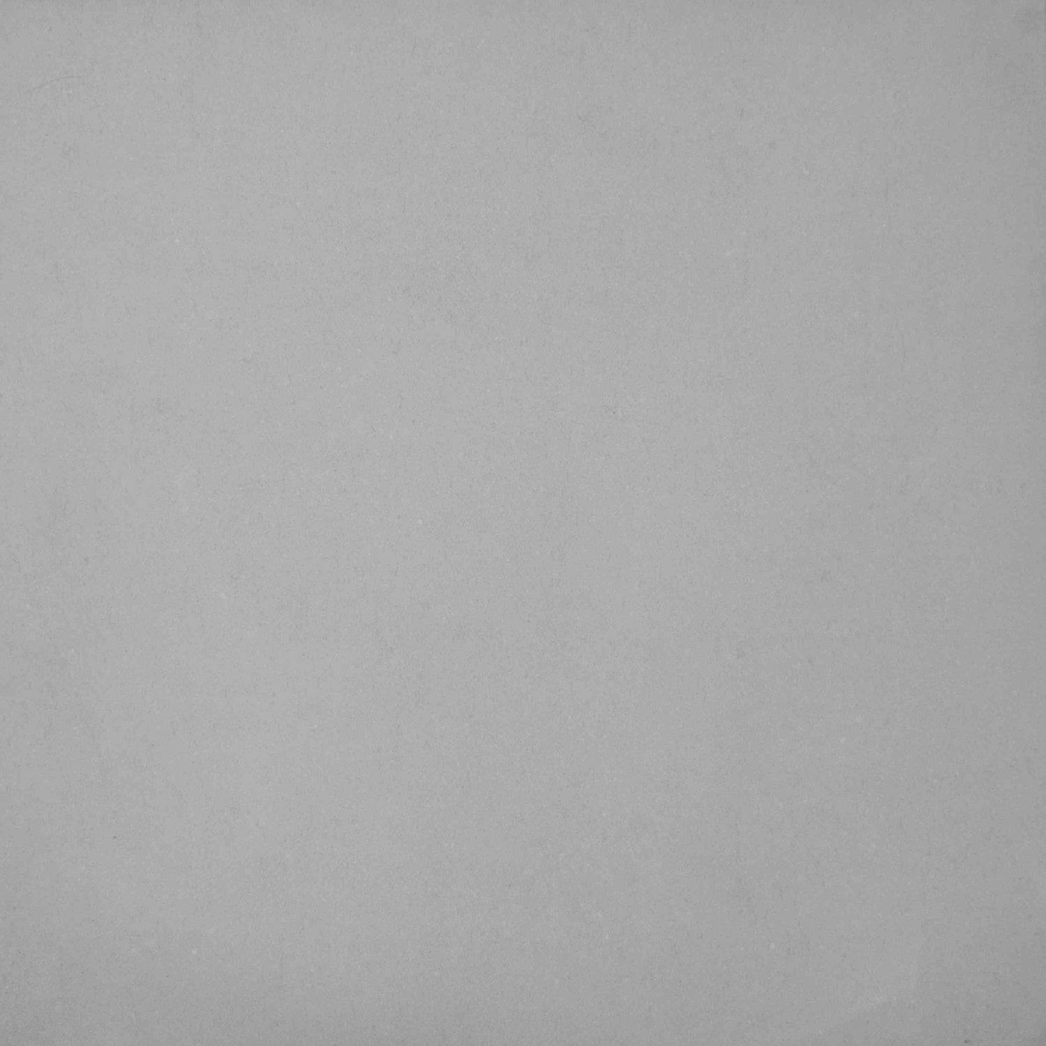 pavimento cerâmico cinza de 60x60cm modelo so19 da dominó
